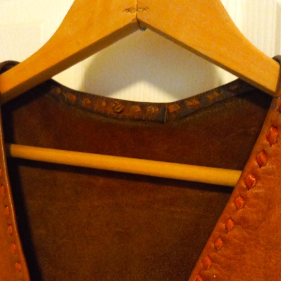 LEATHER VEST - Picture 5 of 11